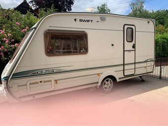 Abbey GTS Vogue 215, 2 berth, (2003) Used - Good condition Touring Caravan for sale